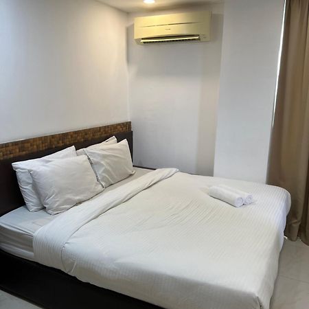 Studio Exclusive Apartment โกตาบารู ภายนอก รูปภาพ